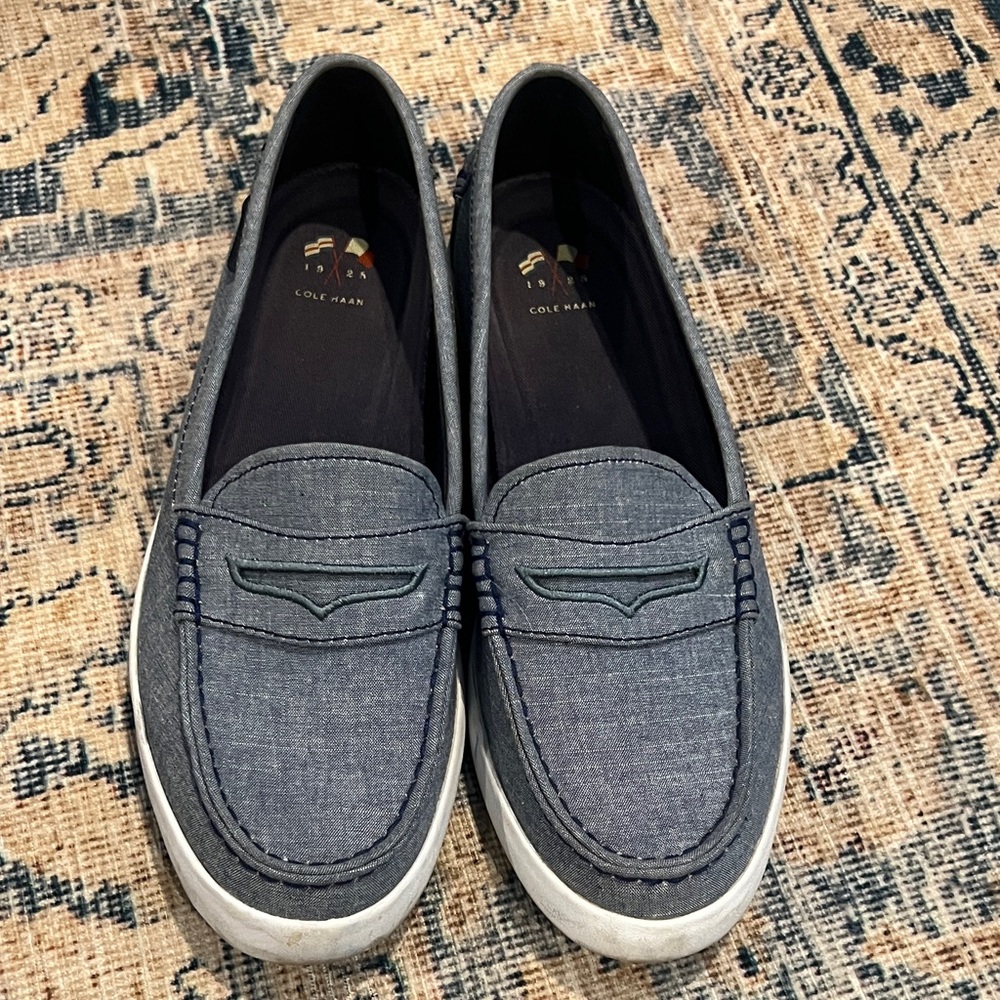 Cole Haan Women's Denim Blue Slip-On Loafers Size 9 Nautical Comfort